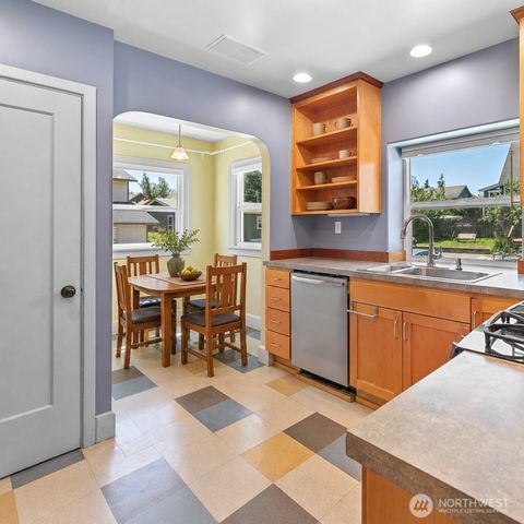 1912 Mill Avenue, Bellingham, WA 98225