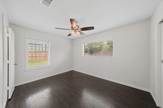 2206 Ansbury Drive, Houston, TX 77018