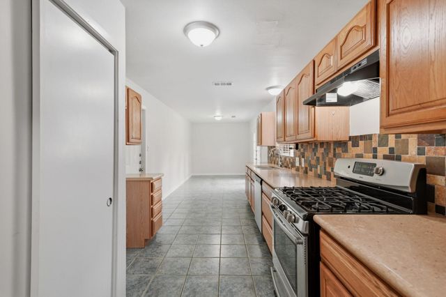 2206 Ansbury Drive, Houston, TX 77018