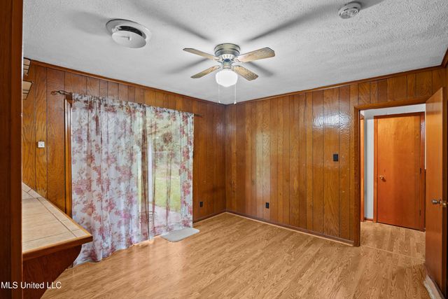 307 Overlook Drive, Vicksburg, MS 39180
