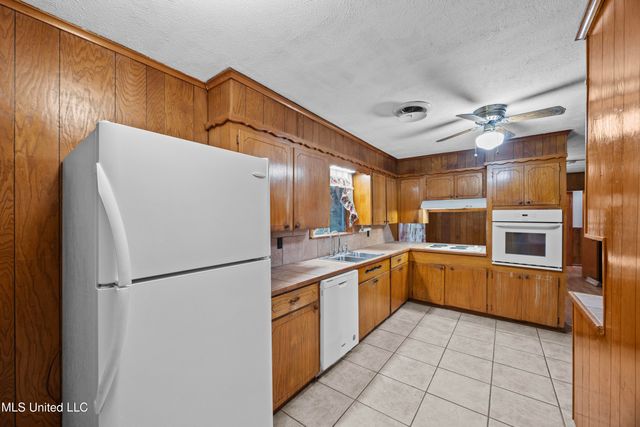 307 Overlook Drive, Vicksburg, MS 39180