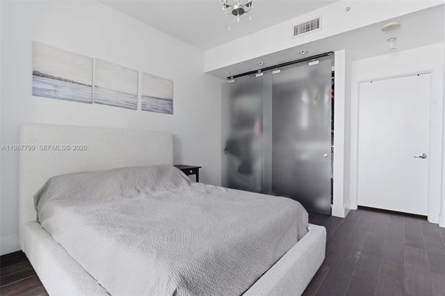 900 Biscayne Blvd 4308, Miami, FL 33132