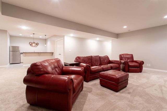 1434 Shootingstar Way, West Lafayette, IN 47906