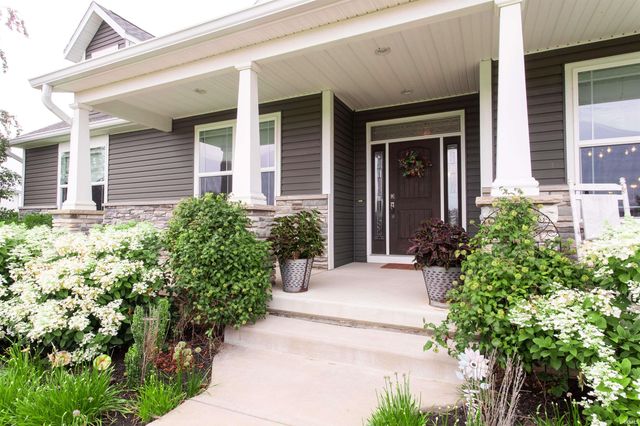 1434 Shootingstar Way, West Lafayette, IN 47906