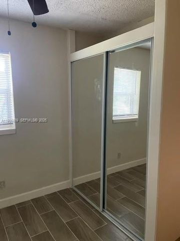 2930 NW 8th St 2, Fort Lauderdale, FL 33311