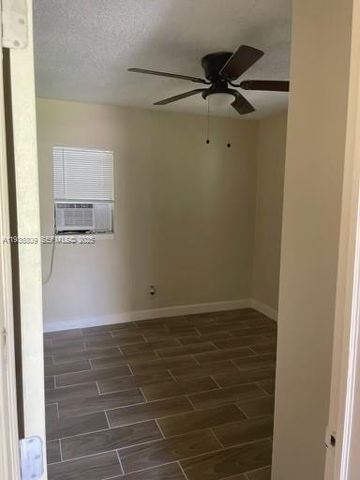 2930 NW 8th St 2, Fort Lauderdale, FL 33311