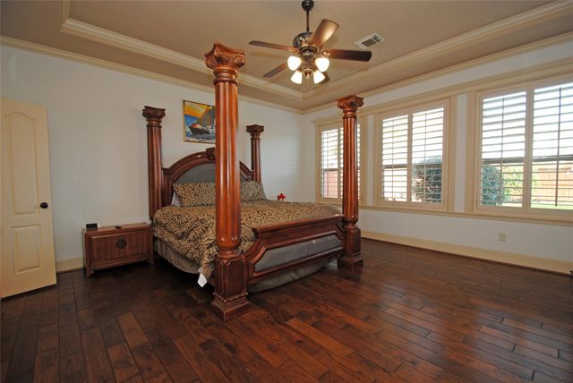 15823 Medina Lake Lane, Cypress, TX 77429