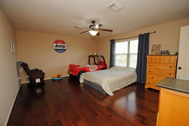 15823 Medina Lake Lane, Cypress, TX 77429