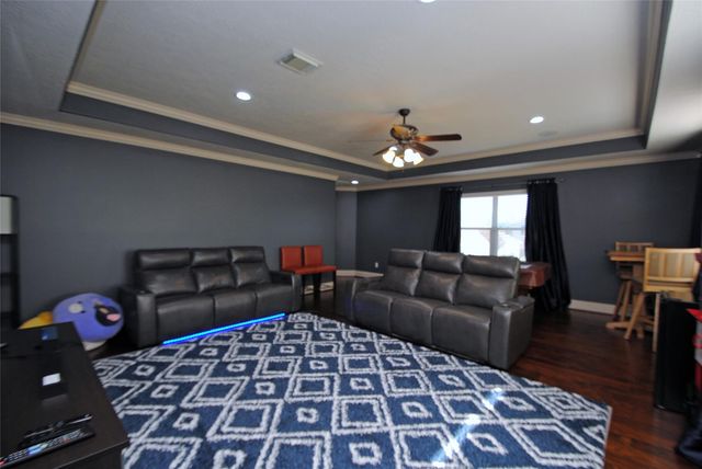 15823 Medina Lake Lane, Cypress, TX 77429