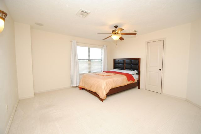 15823 Medina Lake Lane, Cypress, TX 77429