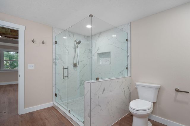 713 E Meadowlark Circle, Springfield, MO 65810