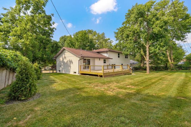 713 E Meadowlark Circle, Springfield, MO 65810