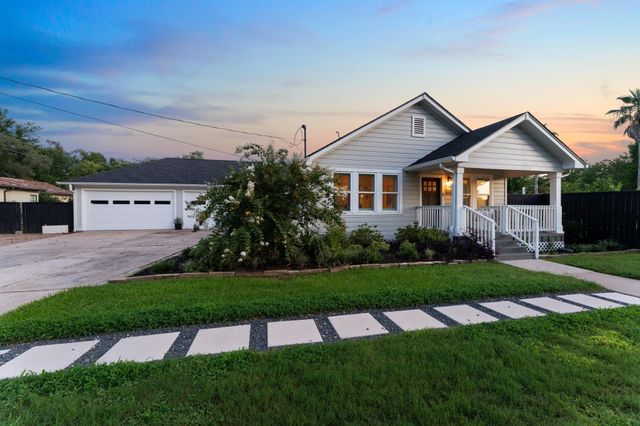 9115 Poco Road, Houston, TX 77080