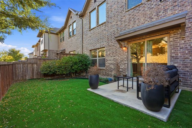 2725 Starburst Drive, Little Elm, TX 75068