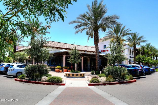 8270 N HAYDEN Road 2013, Scottsdale, AZ 85258