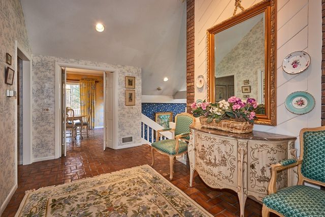 7 Highridge Road, Wilbraham, MA 01095