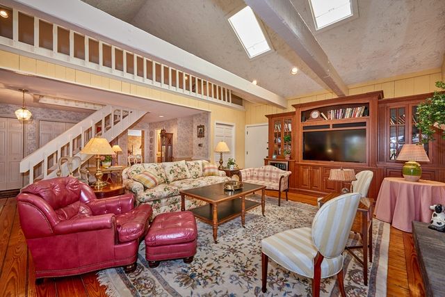 7 Highridge Road, Wilbraham, MA 01095