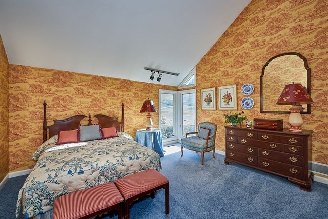 7 Highridge Road, Wilbraham, MA 01095