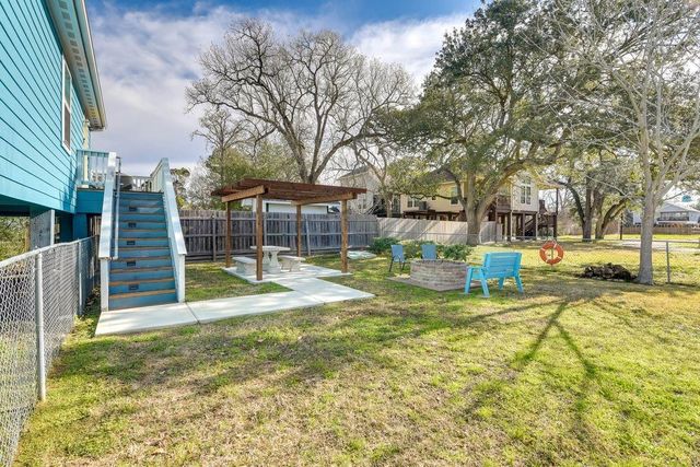 1206 4th Street, Seabrook, TX 77586