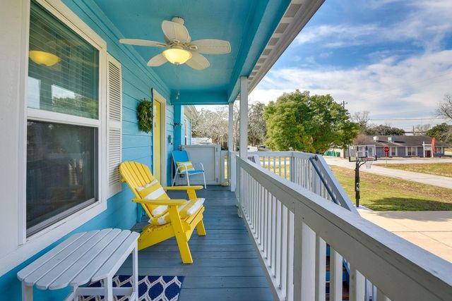 1206 4th Street, Seabrook, TX 77586