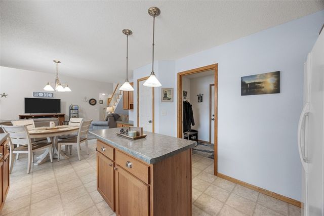 1820 Agate Circle, Marion, IA 52302