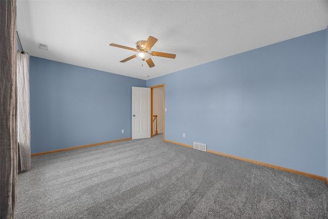 1820 Agate Circle, Marion, IA 52302