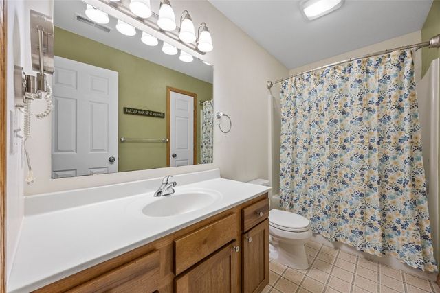 1820 Agate Circle, Marion, IA 52302