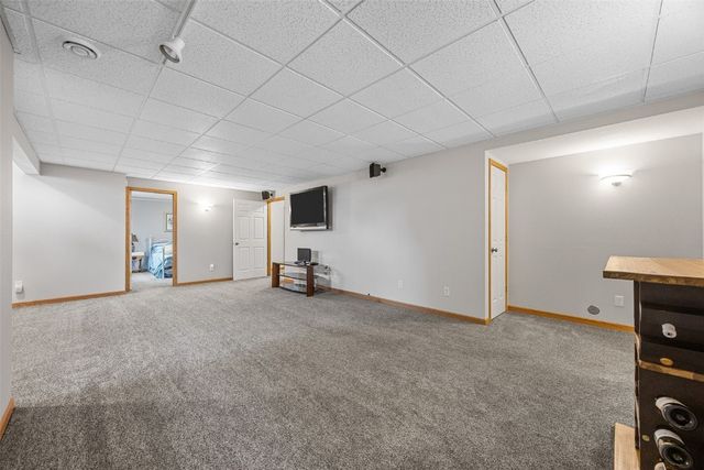 1820 Agate Circle, Marion, IA 52302