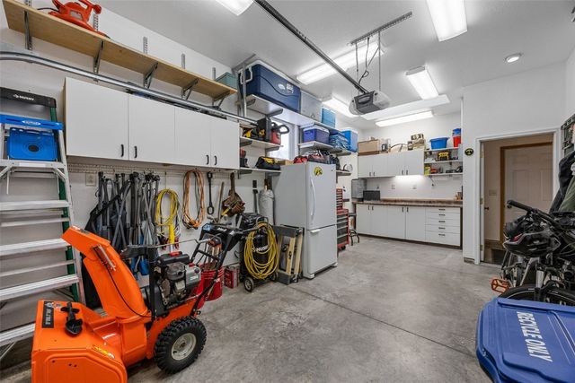 1820 Agate Circle, Marion, IA 52302