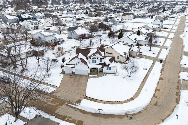 1820 Agate Circle, Marion, IA 52302