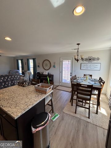 2853 Oak Springs Drive, Statham, GA 30666