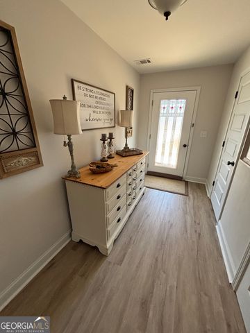 2853 Oak Springs Drive, Statham, GA 30666