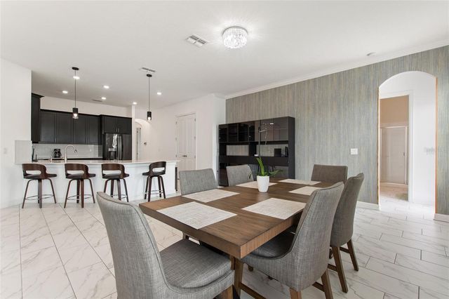 1424 OLYMPIC CLUB BLVD, Davenport, FL 33896