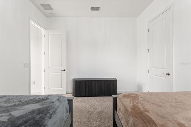 1424 OLYMPIC CLUB BLVD, Davenport, FL 33896