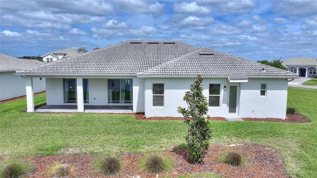 1424 OLYMPIC CLUB BLVD, Davenport, FL 33896