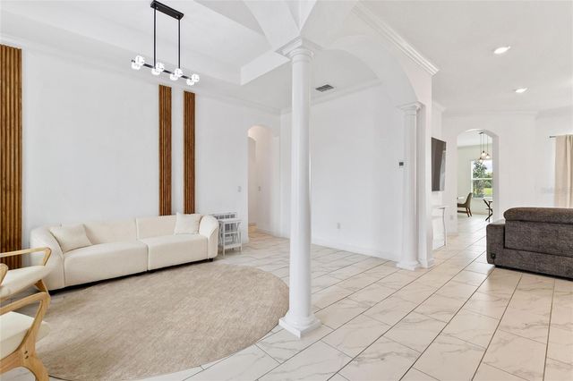 1424 OLYMPIC CLUB BLVD, Davenport, FL 33896