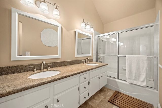 8819 Cedar St, Bellflower, CA 90706