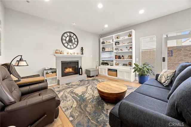 8819 Cedar St, Bellflower, CA 90706