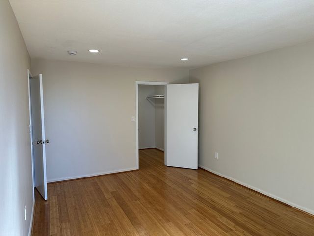 1004 Paradise Road #1-K, Swampscott, MA 01907