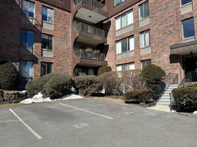 1004 Paradise Road #1-K, Swampscott, MA 01907