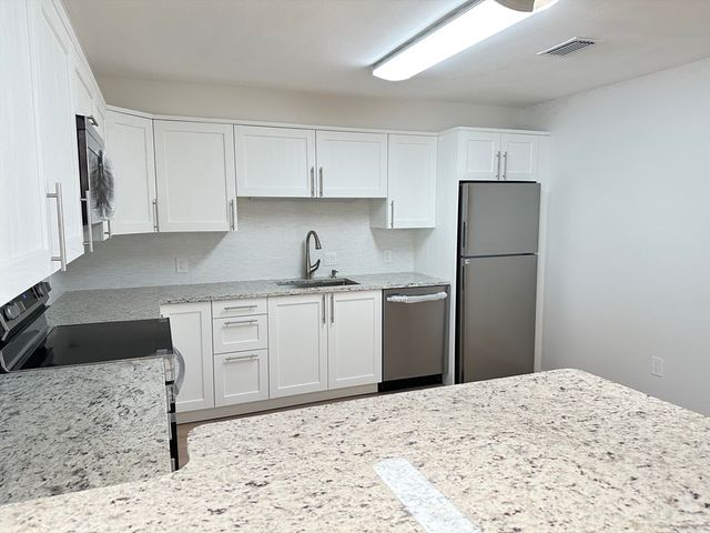 1004 Paradise Road #1-K, Swampscott, MA 01907