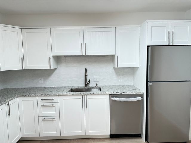 1004 Paradise Road #1-K, Swampscott, MA 01907