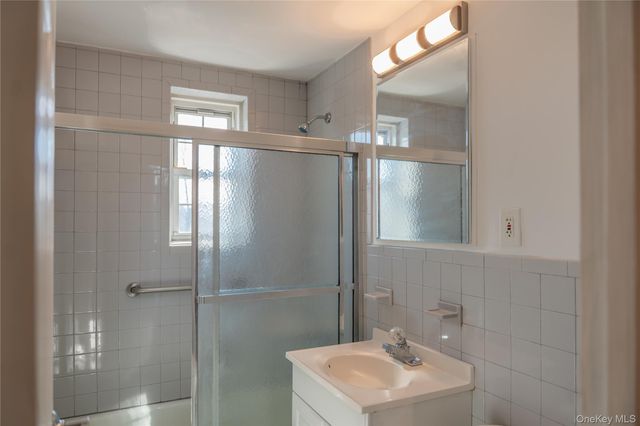 1 Consulate Drive 2K, Tuckahoe, NY 10707