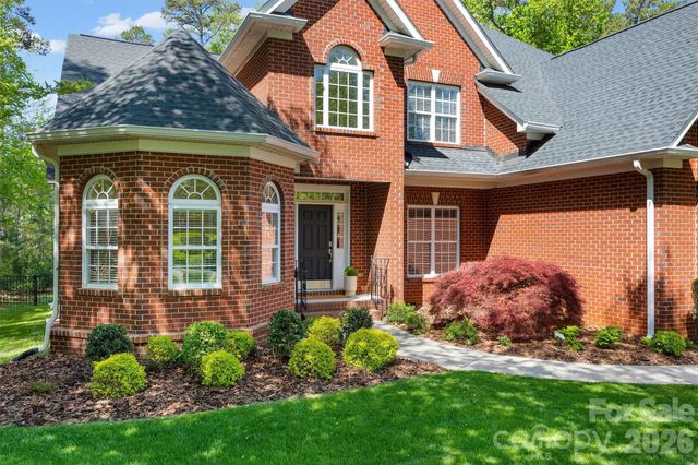 5103 Trinity Trace Lane, Wesley Chapel, NC 28110