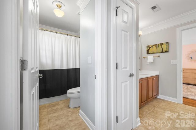 5103 Trinity Trace Lane, Wesley Chapel, NC 28110