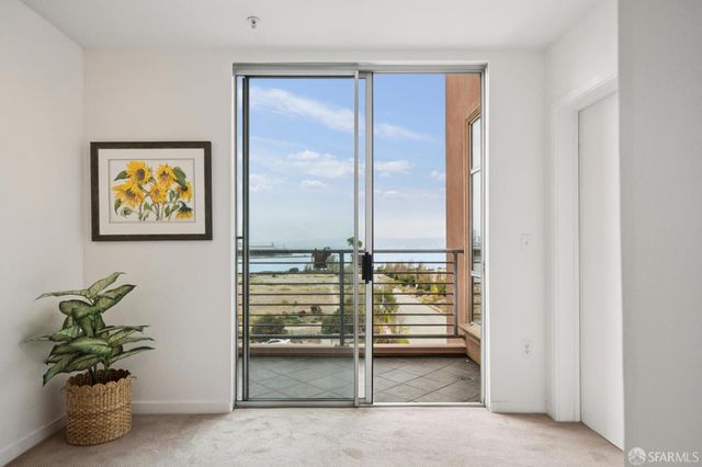 800 Innes Avenue 6, San Francisco, CA 94124