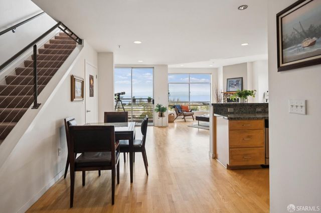 800 Innes Avenue 6, San Francisco, CA 94124