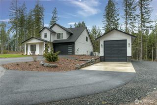901 W Clear Lake Drive, Shelton, WA 98584
