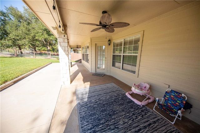 460 Tahitian DR, Bastrop, TX 78602