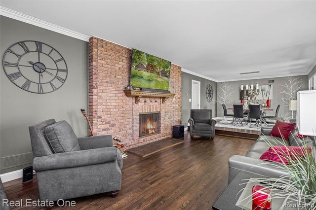 28330 E Blom Drive, Harrison Twp, MI 48045
